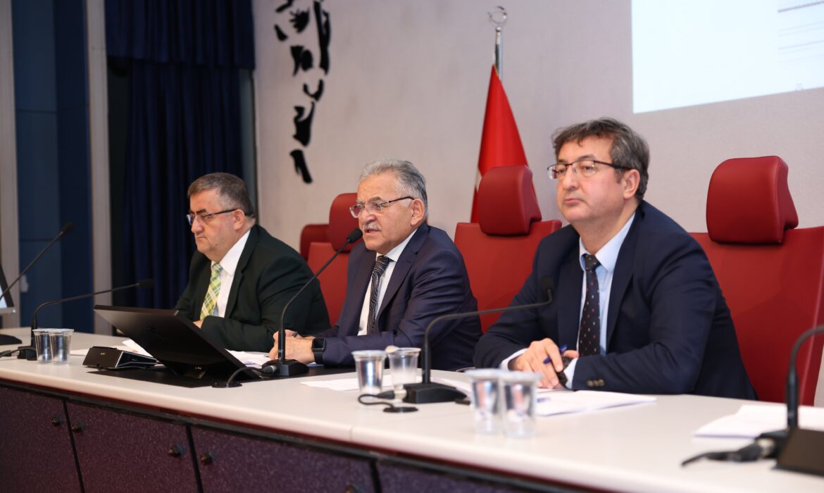 BÜYÜKŞEHİR’DE 2023 YILININ İLK MECLİS TOPLANTISI YAPILDI